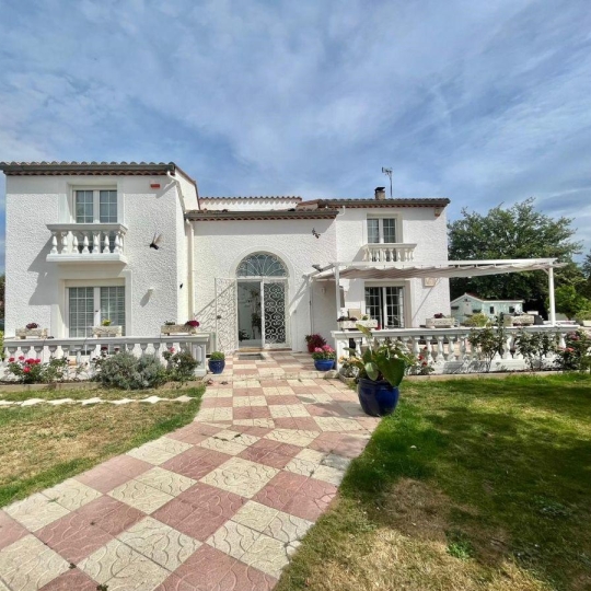  Annonces SAINTCYPRIEN : House | ARGELES-SUR-MER (66700) | 195 m2 | 648 000 € 